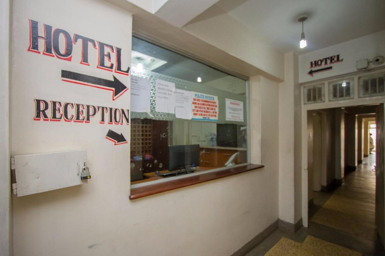 Rabi Hotel Nairobi Esterno foto