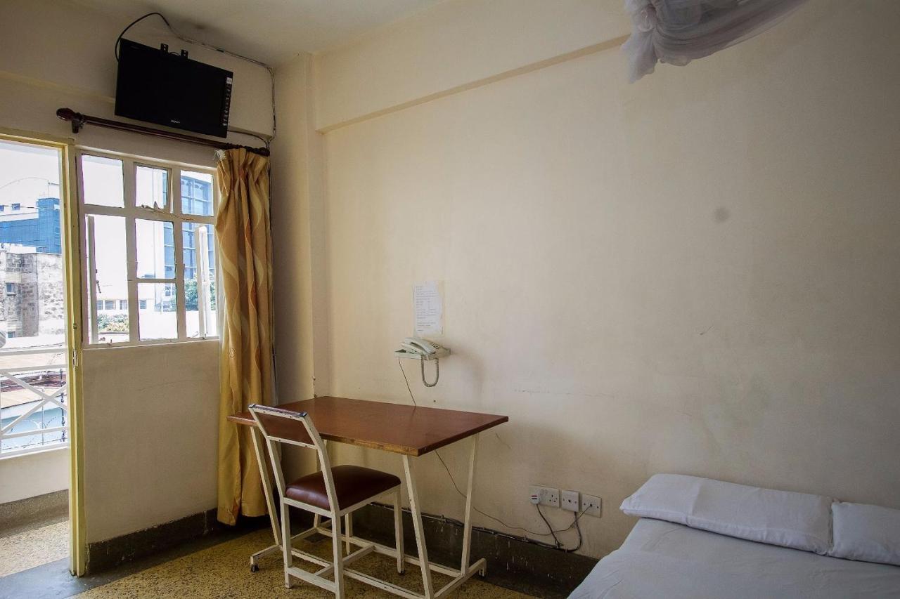 Rabi Hotel Nairobi Esterno foto