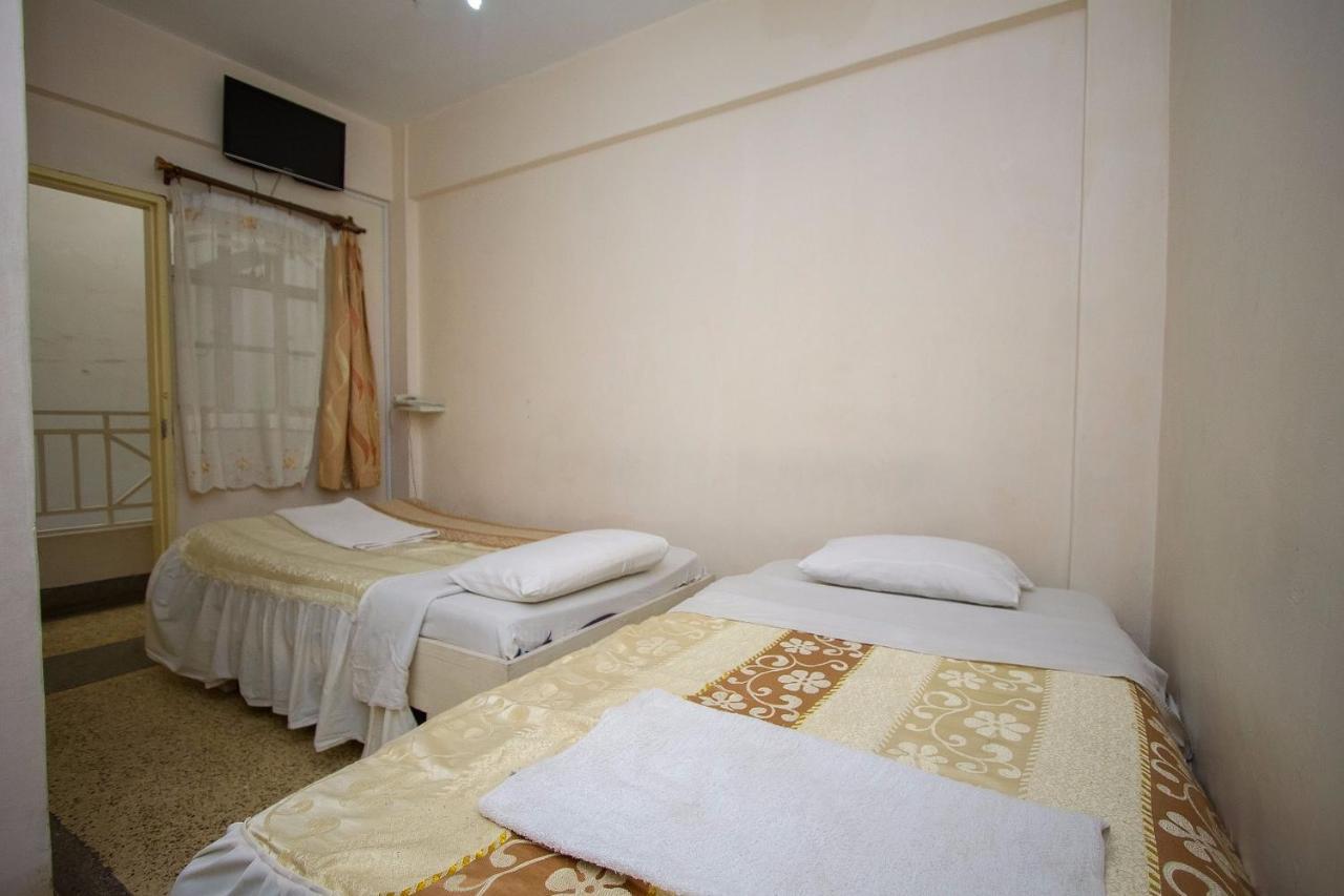 Rabi Hotel Nairobi Esterno foto